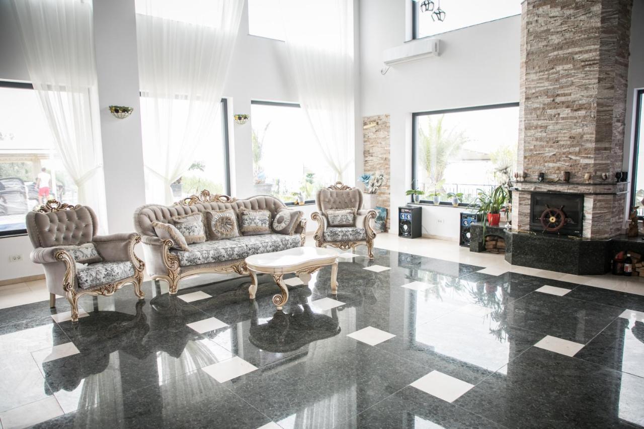 Almar Lake View Boutique H Adults Only Mamaia Dış mekan fotoğraf