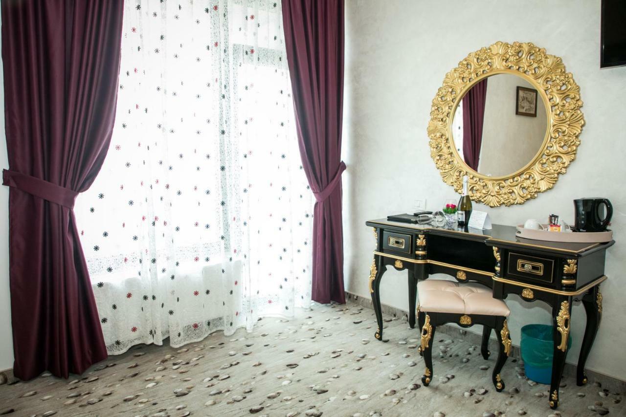 Almar Lake View Boutique H Adults Only Mamaia Dış mekan fotoğraf