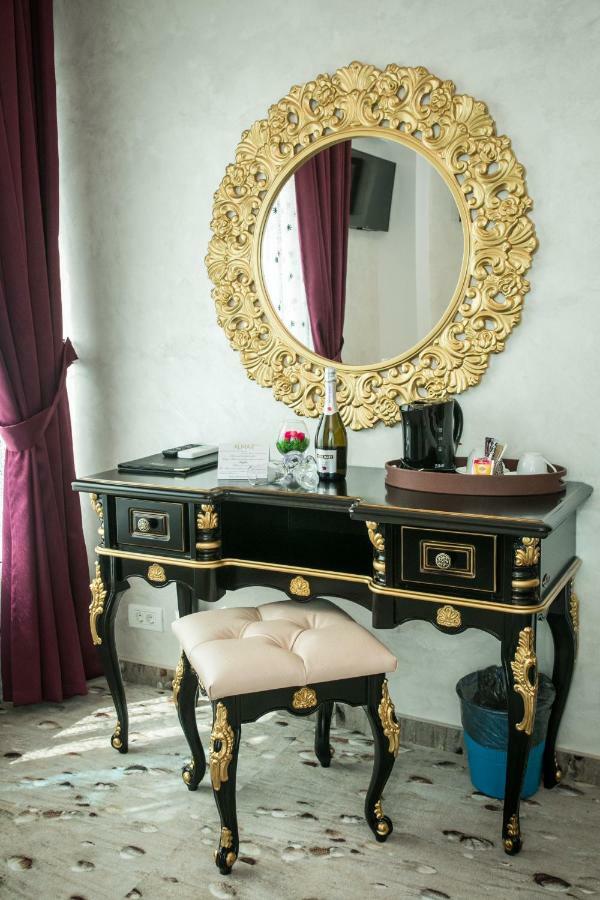 Almar Lake View Boutique H Adults Only Mamaia Dış mekan fotoğraf