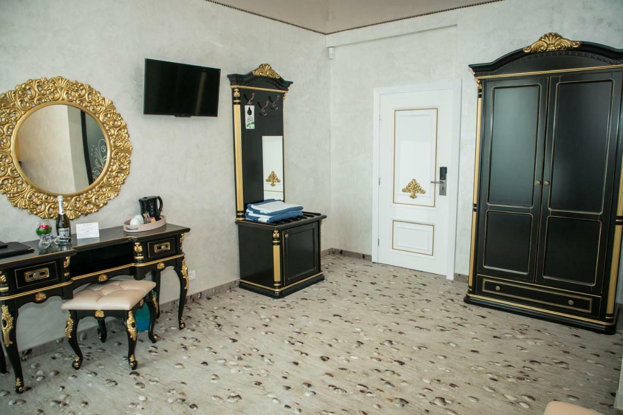 Almar Lake View Boutique H Adults Only Mamaia Dış mekan fotoğraf